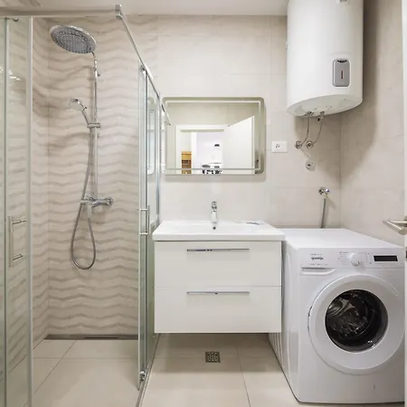 Apartment Adoria Makarska